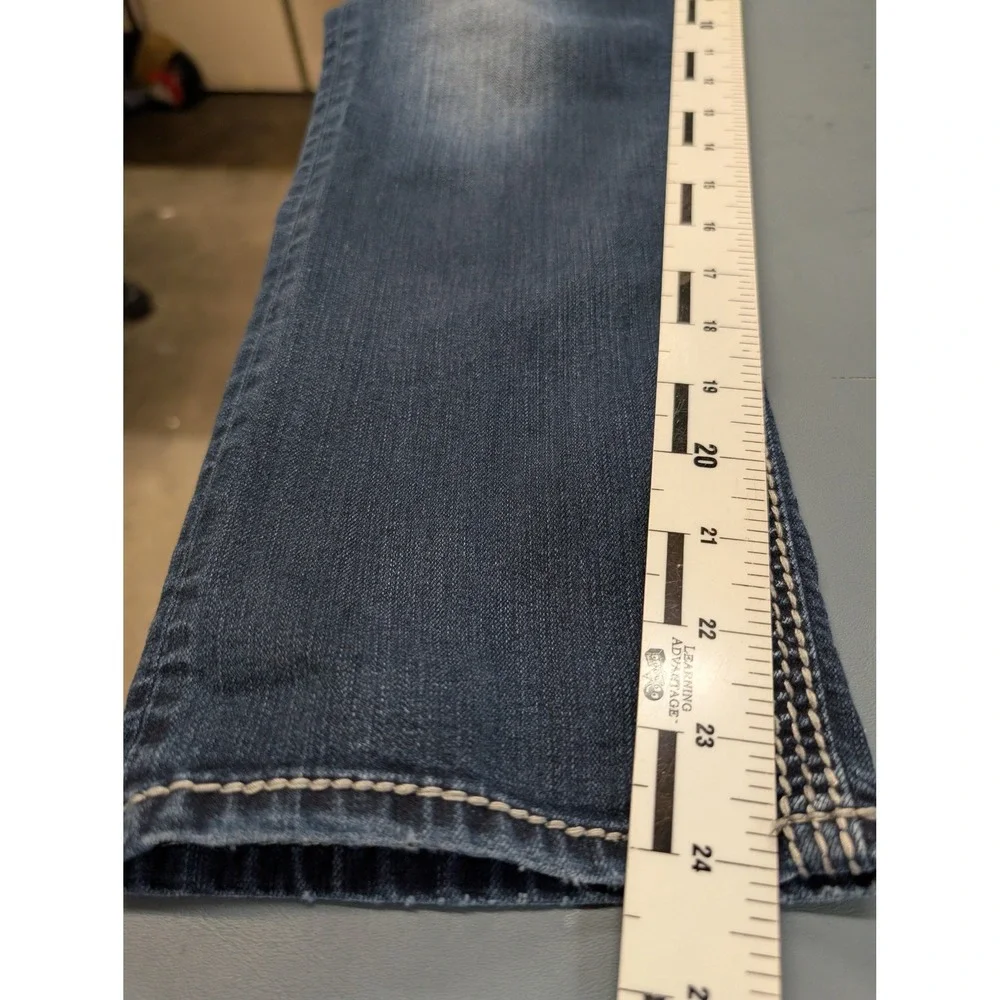 Silver Jeans Co Suki‎ Mid Capri Womens W27 Dark Wash Blue Contrast Stitch L43916